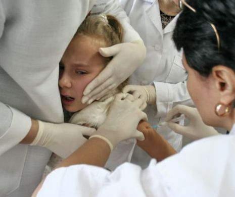 Bombă! LEGEA VACCINĂRII a fost AMÂNATĂ! Motivul este rușinos