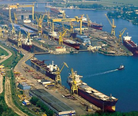 Dintre sute de catarge... Parastasul Marinei Române. Un „Mare Pavoaz” numai bun să acopere epavele defunctei noastre Flote
