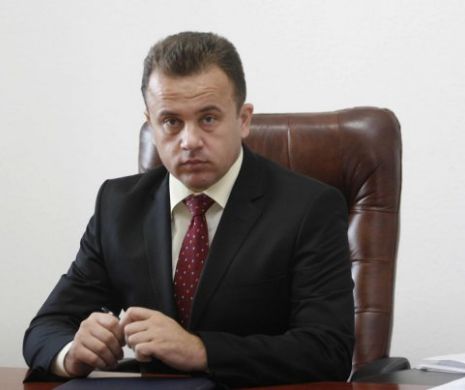 Scrisoare deschisă către Liviu Pop: „Copiii din România au nevoie să facă sport, nu să înveţe despre sport!”