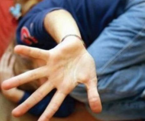 Adolescentă de 14 ani violată de 40 de bărbați într-un sat din Thailanda
