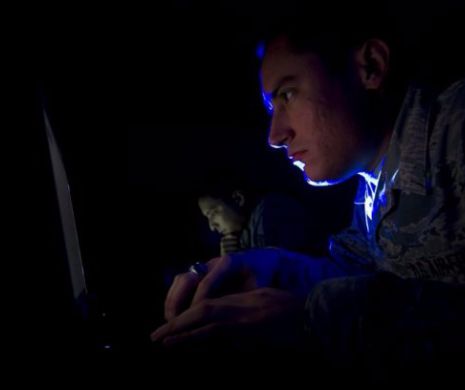 ATENȚIE! Accesarea unor SITEURI devine INFRACȚIUNE de TERORISM. Membrii Comisiei de supraveghere a SRI cer schimbarea unei legi importante