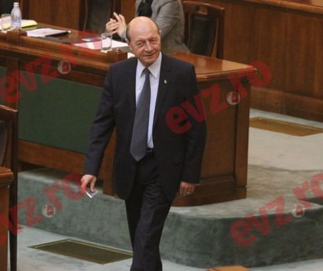 Băsescu, prima reacție după ce a fost ACUZAT de FRAUDAREA alegerilor: Sunt atât de ridicoli....