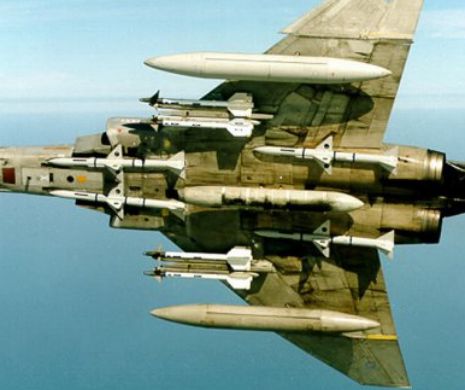 Ce poate face un vietnamez cu un avion al SUA? Ideea supervirală MERITĂ UN PREMIU în inventică – Galerie foto