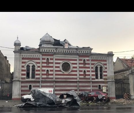 CURSURI SUSPENDATE în mai multe ȘCOLI din cauza FURTUNILOR