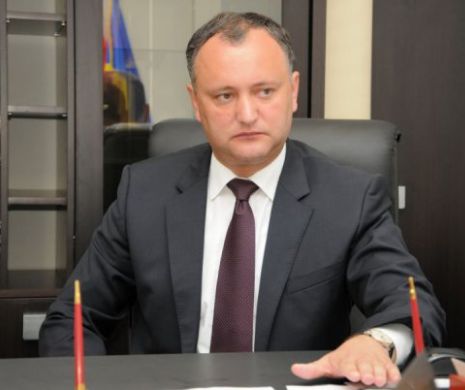 DODON dă afară CETĂȚENII ROMÂNI din REPUBLICA MOLDOVA