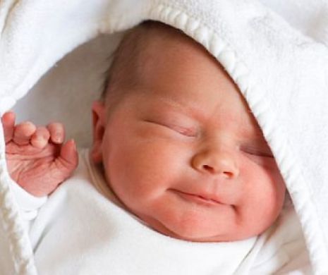 Mama a refuzat să-i taie nou-născutului cordonul ombilical după naștere. Ce s-a întâmplat cu beebelușul