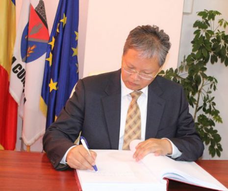 „Problema nord-coreeană, într-un cerc vicios. Chestiunea-cheie este lipsa încrederii între părți”, spune ambasadorul chinez la București