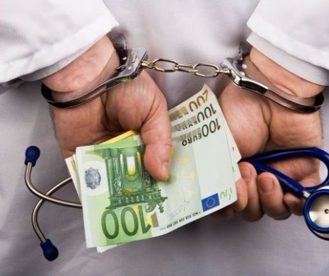 Spovedania EXPLOZIVĂ a unui MEDIC din Iași. Cum a luat ȘPAGĂ de la PROCURORI. Negocierea a avut loc în BAIE
