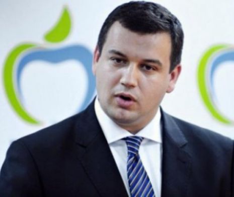 Tomac: „Parlamentarii au obligaţia să sancţioneze deznaţionalizarea românilor din Ucraina!”