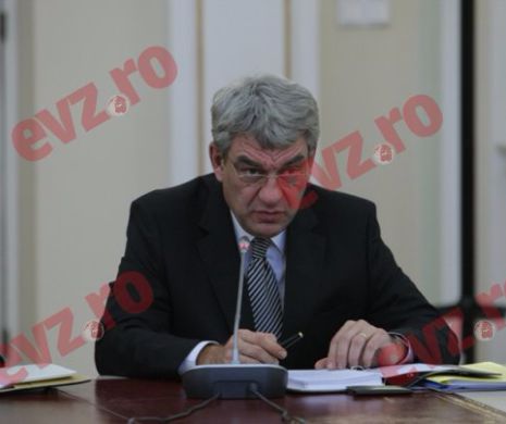 Tudose, avertisment pentru benzinari: „Întrebaţi-i pe domnii de la pompă”