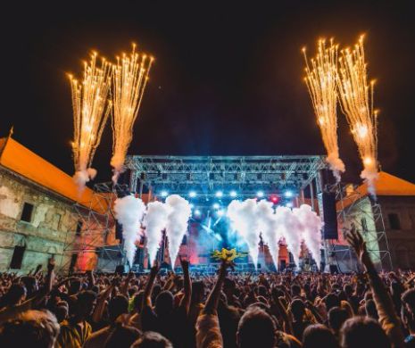CÂTE abonamente au fost vândute pentru Festivalul Electric Castle 2018