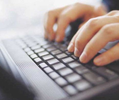 După BALENA ALBASTRĂ, un nou joc face VICTIME pe INTERNET. APLICAȚIA care îi îngrozește pe PĂRINȚI, dar îi ademenește pe TINERI