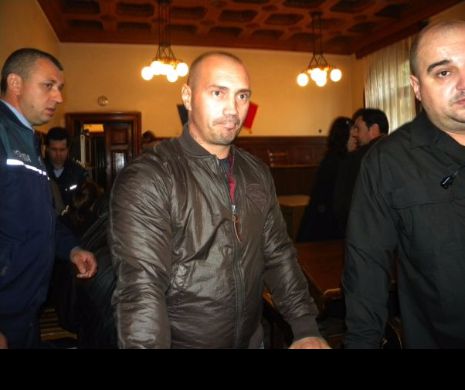 Fiul interlopului Ghenosu, REŢINUT pentru PROXENETSIM şi instigare la mărturie mincinoasă