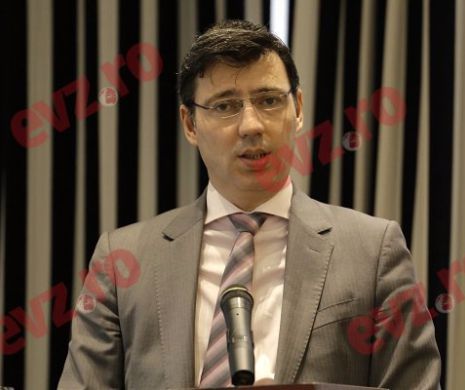 Ministrul Finanțelor vine în Parlament în scandalul momentului