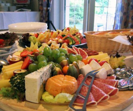 Afaceriştii turci somează: turismul să renunţe la sistemul de all inclusiv