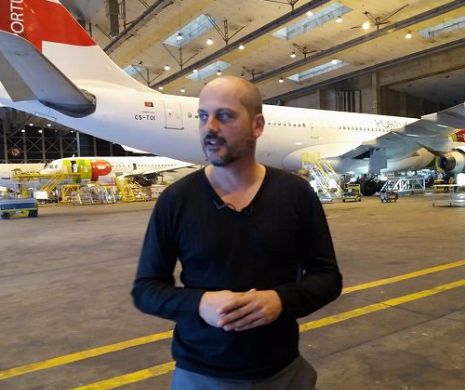 Care este cel mai sigur loc din avion și ce culoare are „cutia neagră”