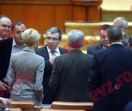 Ce PREGĂTESC liberalii în ziua votului pe MOȚIUNEA de CENZURĂ