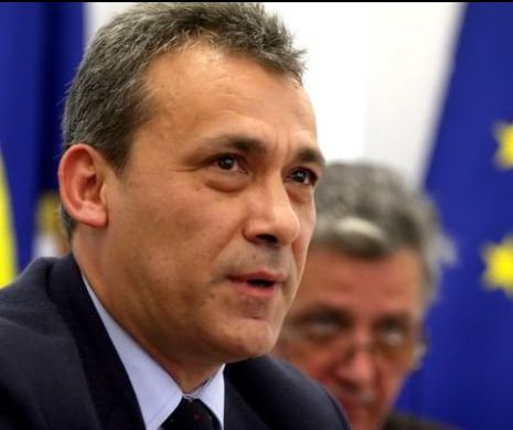 NEDUMERIREA lui Dan Pavel: „CĂPŞUNARII şi HOŢII ROMÂNI din Spania vor INDEPENDENŢA CATALONIEI?”