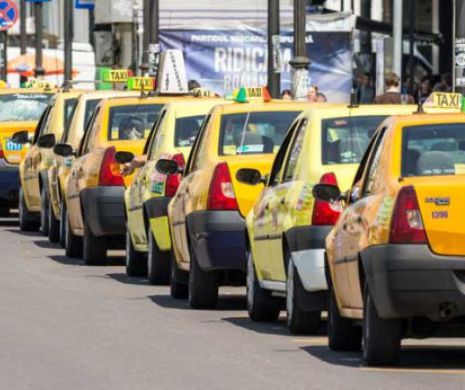 PROTEST în CAPITALĂ. Taximetriştii au ieşit la „VÂNĂTOARE” de şoferi UBER