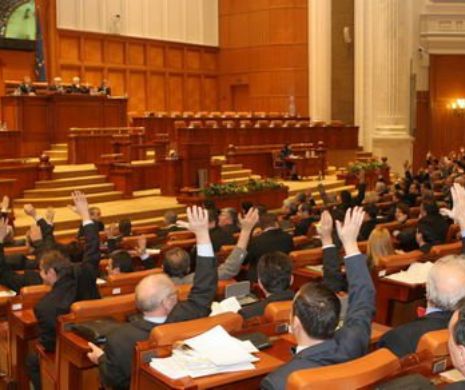 "România în beznă. PSD fură curent"! Moțiune de cenzură împotriva unui ministru al cabinetului Tudose