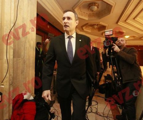 Udrea: „Statul paralel” a fost implementat în România cu ajutorul CIA