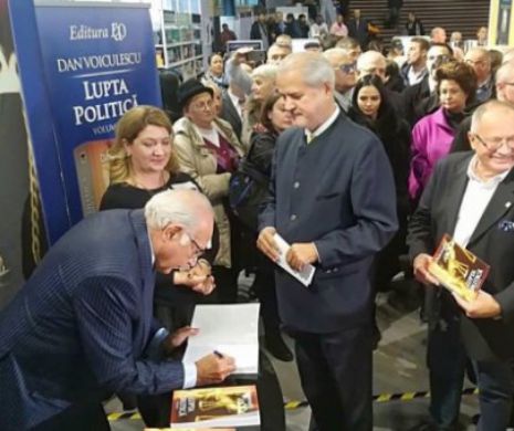 Victor Ciutacu explică de ce a dorit să să-i fie alături lui Dan Voiculescu
