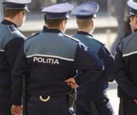 A ÎNJUNGHIAT de 20 de ori un BĂRBAT! Apoi a sunat la Poliție: Veniți și mă luați!
