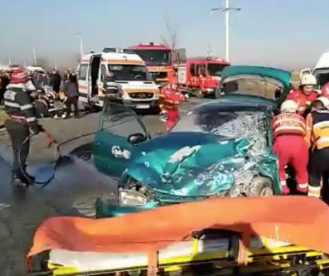 Accident cu un mort și opt răniți I VIDEO