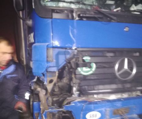 Accident cu victimă încarcerată în Timiș