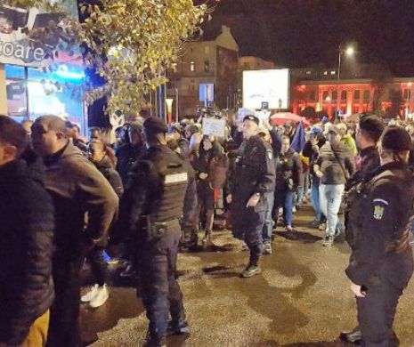 ANUNȚ IMPORTANT al JANDARMERIEI pentru protestatarii din fața Parlamentului