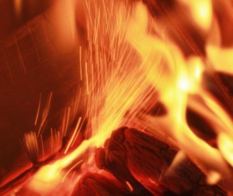 Cinci persoane AU MURIT într-un INCENDIU ÎNGROZITOR. Situația actuală a VICTIMELOR