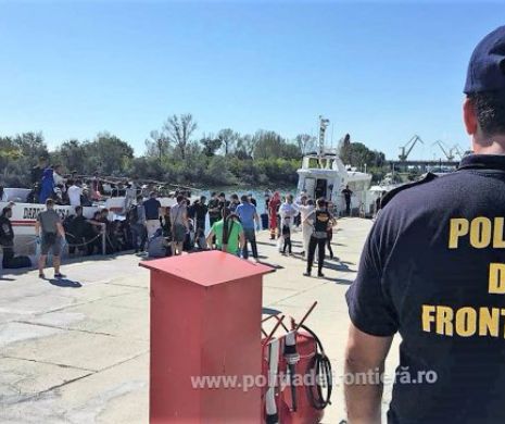 MIGRANȚII aduși în România, pe MAREA NEAGRĂ, vor fi RETURNAȚI autorităților din TURCIA