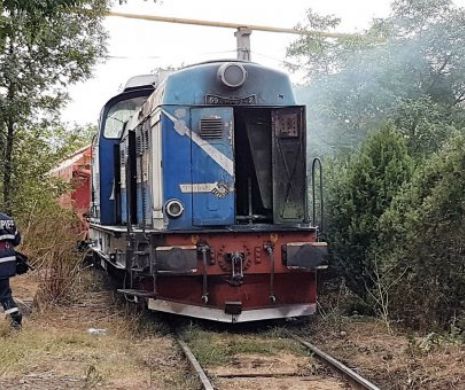 NEWS ALERT! Locomotivă ÎN FLACĂRI. Trafic feroviar COMPLET BLOCAT