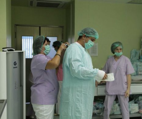 OUG: Menținerea în plată a influențelor financiare pentru personalul din unitățile sanitare după 1 ianuarie
