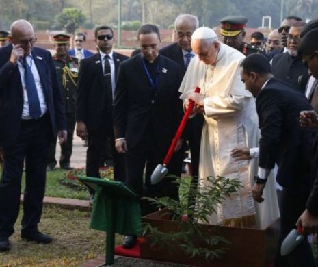 Papa Francisc: bârfa ” este un fel de terorism”. Ce le cere preoților