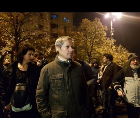 SCENARIU-BOMBĂ: ”Protestul din Piața Victoriei, O ACȚIUNE ORGANIZATĂ pentru REVENIREA lui Ciolș în viața politică!” CULISELE înființării ”SUPERCOMISIEI” Iordache.