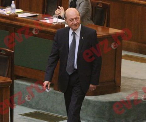 Traian Băsescu LOVEȘTE fără MILĂ în Casa Regală. Declarația care a UIMIT pe toată lumea