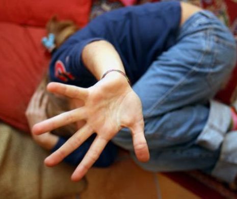 Alt PEDOFIL a fost ARESTAT. Racola VICTIME de 14 ani pe Facebook