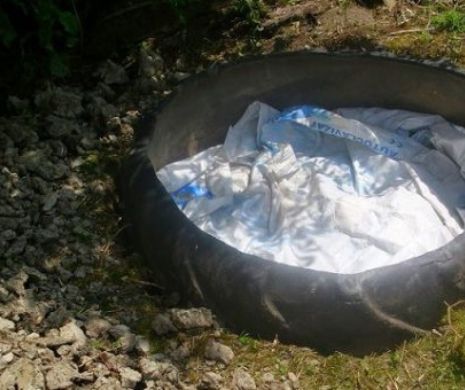 Criminalul de la Cornereva. Tatăl care și-a sufocat copiii, dat de gol de un zilier. Soției i-a fost frică să reacționeze