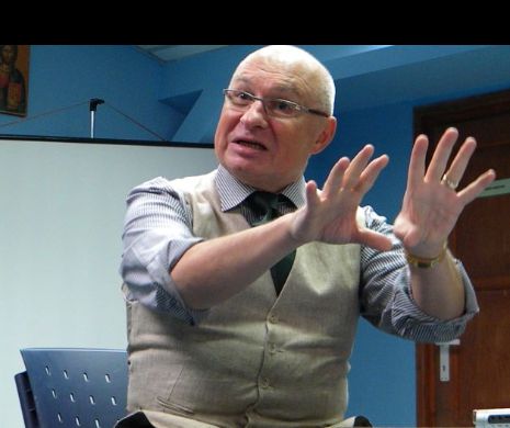Judecător: Aparatul medical pretins a fi transferat ilegal de medicul Mihai Lucan la clinica privată aparţine, de fapt, acestuia - MOTIVARE