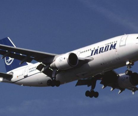 PANICĂ într-un avion în care se aflau doi minștri! Aeronava a aterizat DE URGENȚĂ la Iași