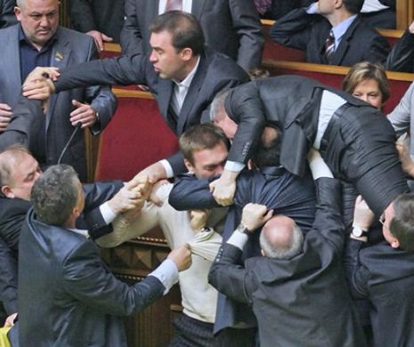 „Românii, în pericol de dispariție” - Culisele unei discuții aprinse la Kiev