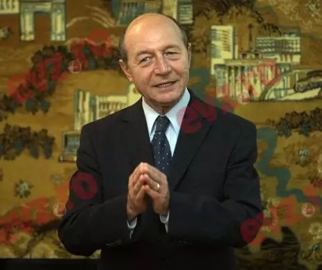 Traian Băsescu, primire ENTUZIASTĂ la Nisporeni. Cum a fost așteptat fostul șef al statului
