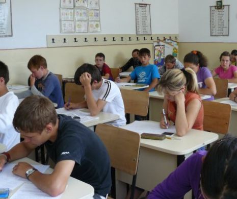 AtenÅ£ie PÄƒrinÅ£i Si Elevi Structura Anului Scolar 2018 2019 Se ModificÄƒ AnunÅ£ De UltimÄƒ OrÄƒ Evenimentul Zilei