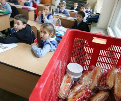 E lege! Legume, fructe, lactate și cornuri pentru toți școlarii țării! Și vor face lecții de nutriție