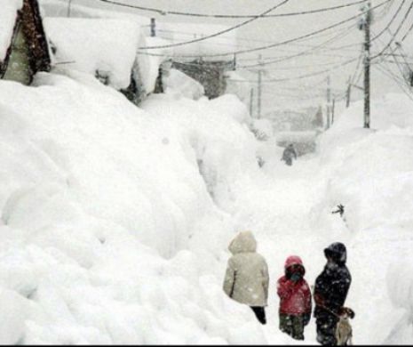 VALUL DE FRIG închide ȘCOLILE. Măsuri EXTREME