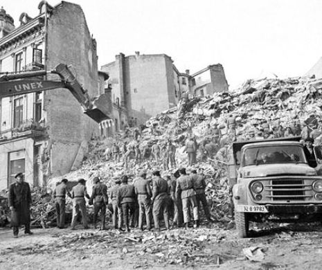 41 de ani de la TRAGEDIA care a LOVIT ROMÂNIA. Ghid de SUPRAVIEȚUIRE în caz de CUTREMUR