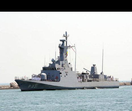 Antrenament comun al militarilor turci și români în Marea Neagră