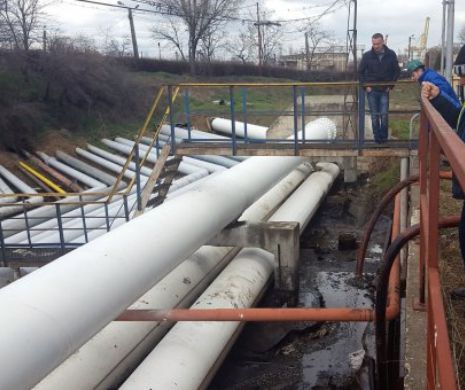 AVARIE la o CONDUCTĂ cu PETROL, a Oil Terminal, în portul Constanța