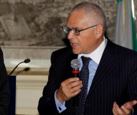 Avertisment! Politologul Edward Luttwak: „Trump se alătură coaliţiei împotriva lui Putin”